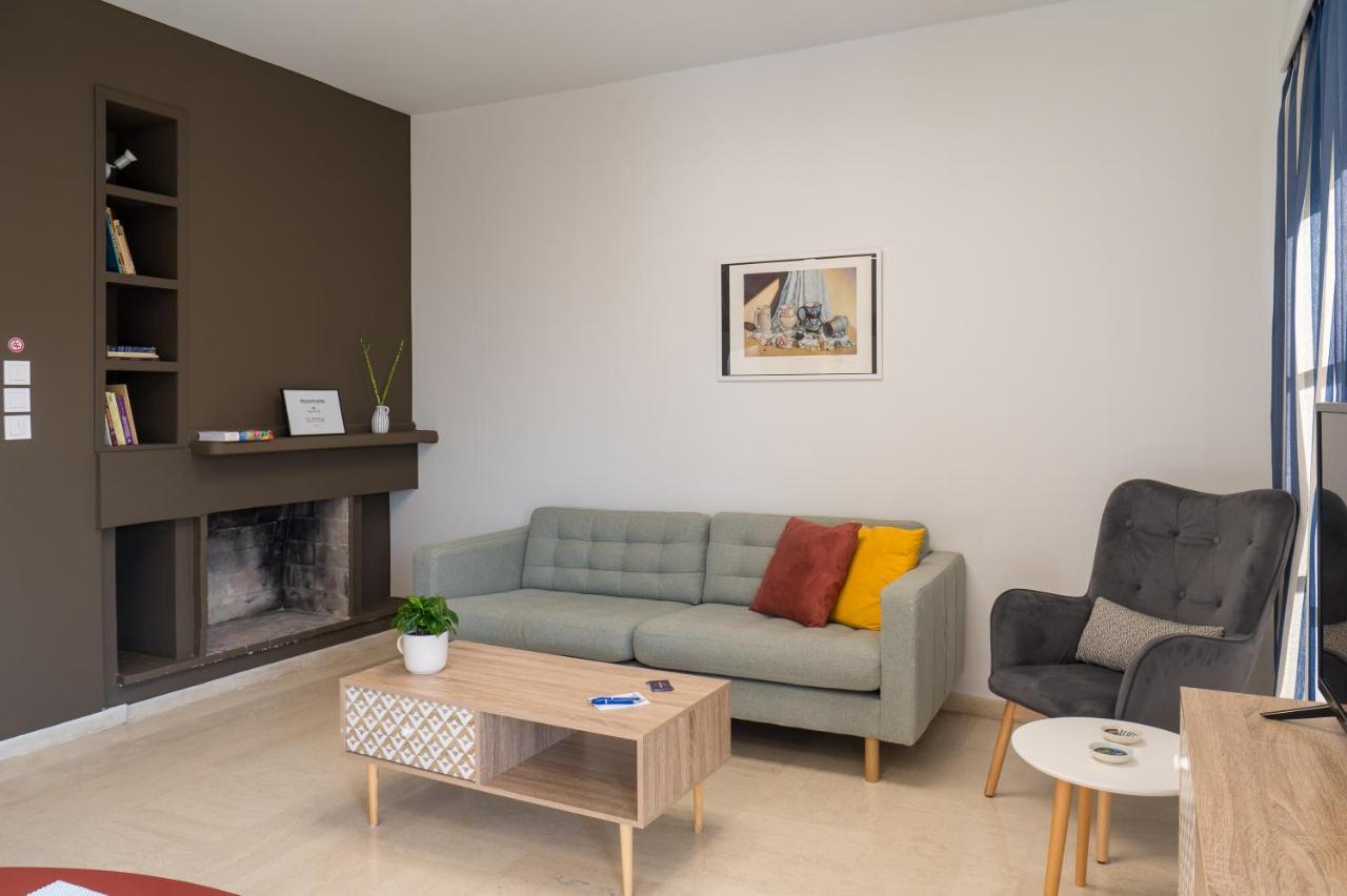 Chroma Lodge Rafina Εξωτερικό φωτογραφία