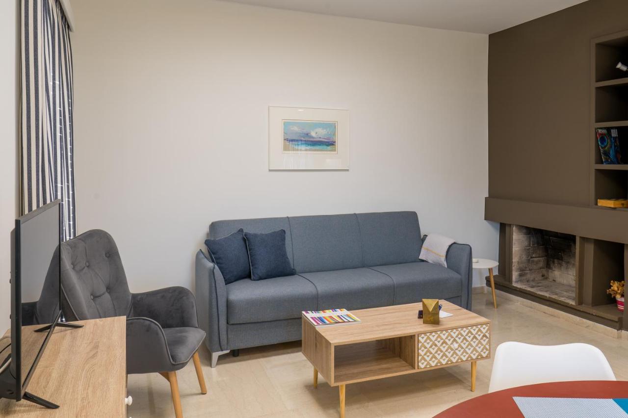 Chroma Lodge Rafina Εξωτερικό φωτογραφία