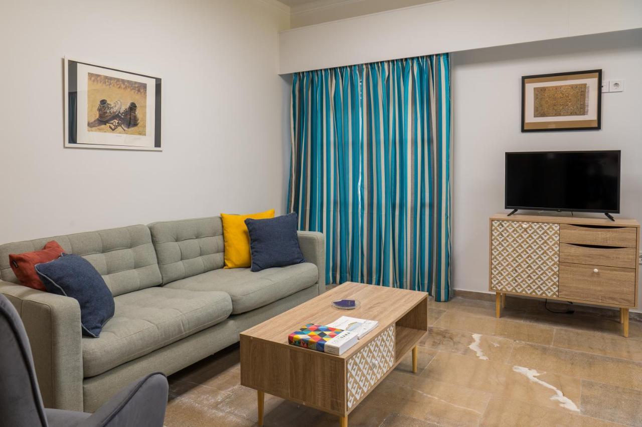 Chroma Lodge Rafina Εξωτερικό φωτογραφία