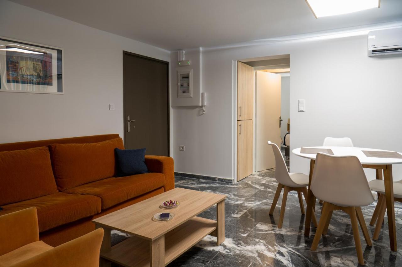 Chroma Lodge Rafina Εξωτερικό φωτογραφία