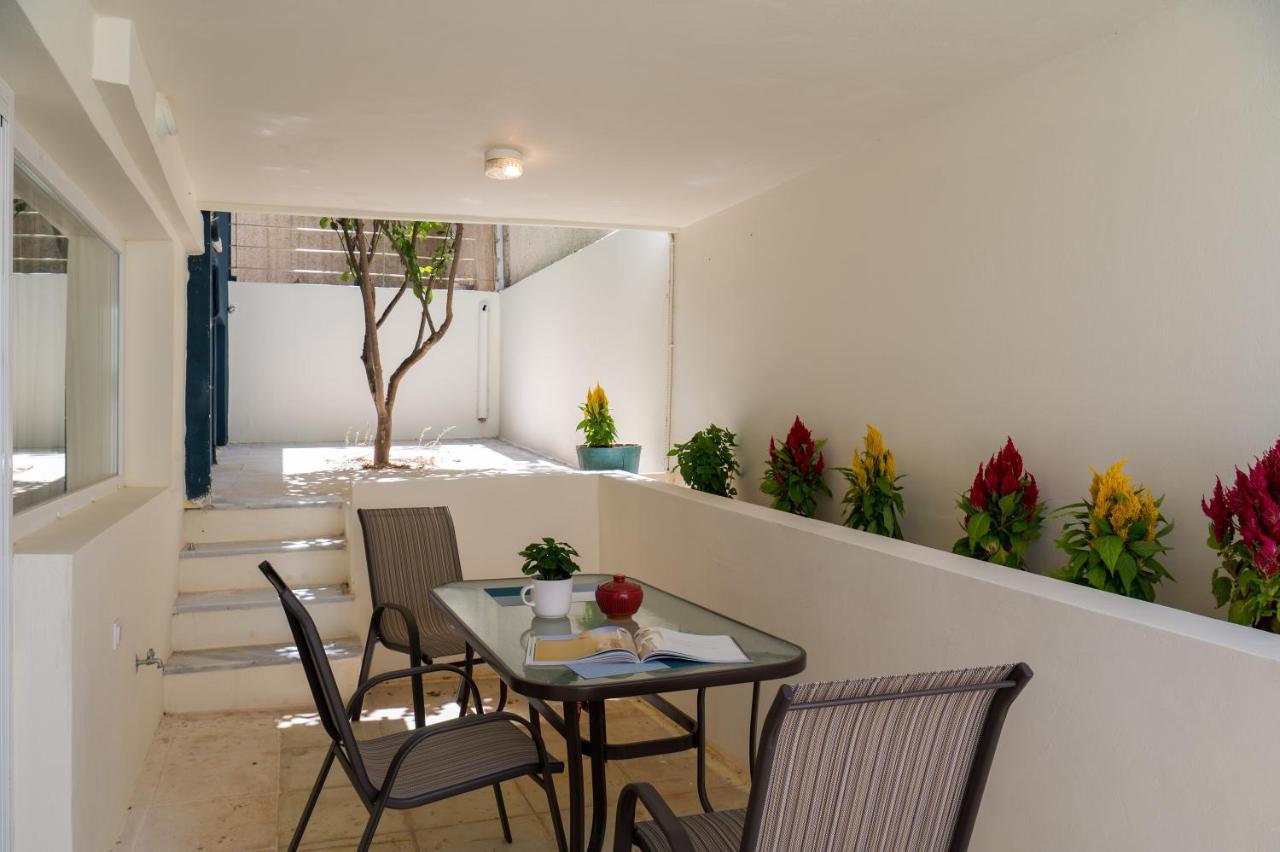Chroma Lodge Rafina Εξωτερικό φωτογραφία
