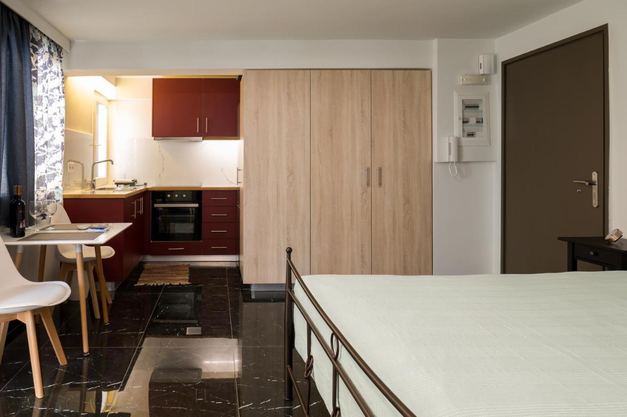 Chroma Lodge Rafina Εξωτερικό φωτογραφία